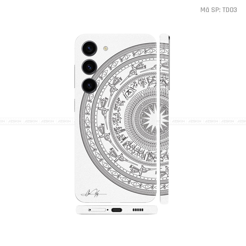 Dán Skin Samsung Galaxy S24 Series Vân Nổi Trống Đồng Trắng | TD03