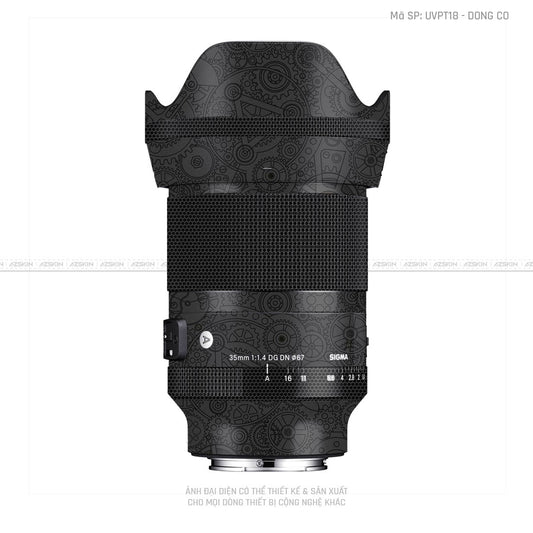 Dán Skin Ống Kính Sigma Vân Nổi Động Cơ Đen | UVPT18