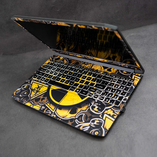 Dán skin laptop in hình thiết kế theo yêu cầu