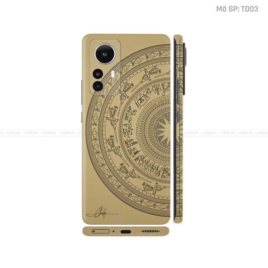 Dán Skin Xiaomi 12 Series Vân Nổi Trống Đồng Vàng | TD03