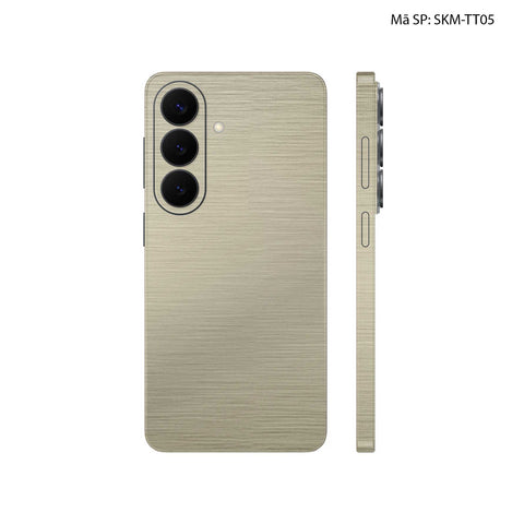 Dán Skin Samsung Galaxy S26 Plus Vân Xước Titan Vàng Sampanh | SKM-TT05