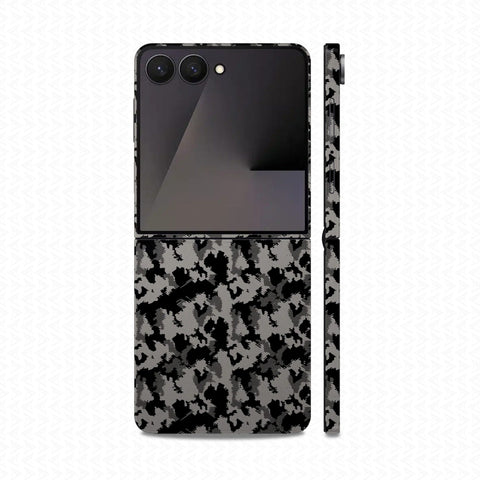 Dán Skin Galaxy Z Flip 8 Vân Nổi Camo Urban 2026 | UVPT31