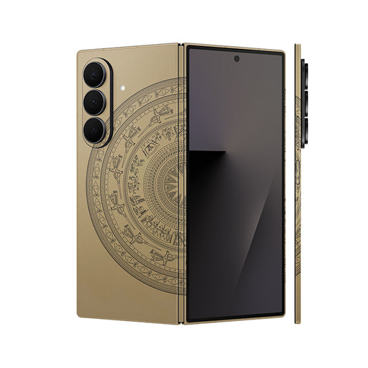 Dán Skin Galaxy Z Fold 8 | Ultra In Hình Trống Đồng Vàng